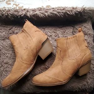 Mossimo ankle boots